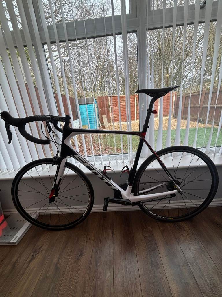 Scott Solace road bike