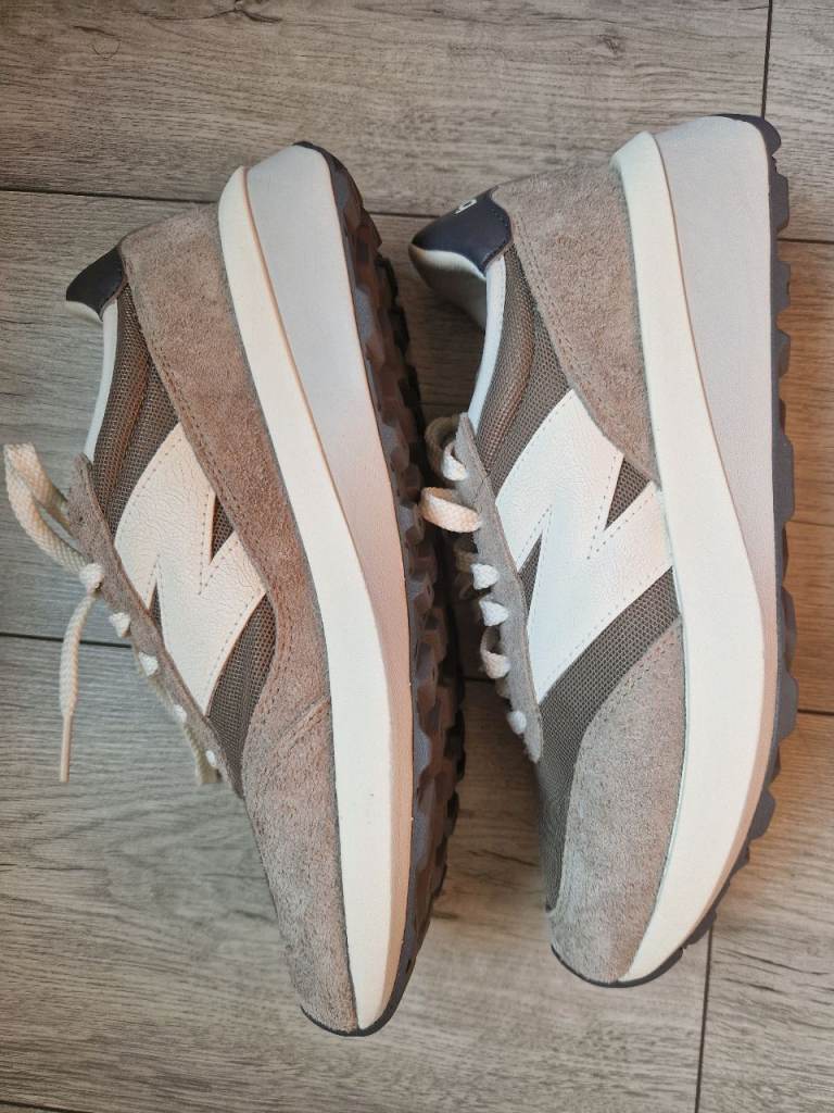 NEW  New Balance Trainers 