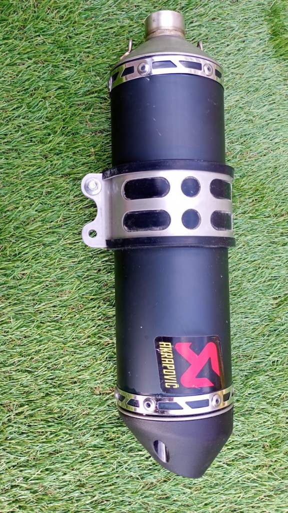 Akrapovic silencer 