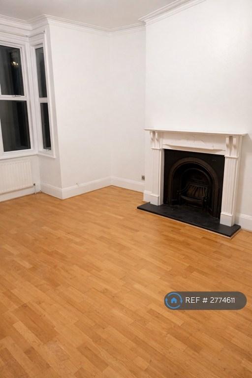 2 bedroom flat in Latymer Yolu, Edmonton, N9 (2 bed) (#2774611)