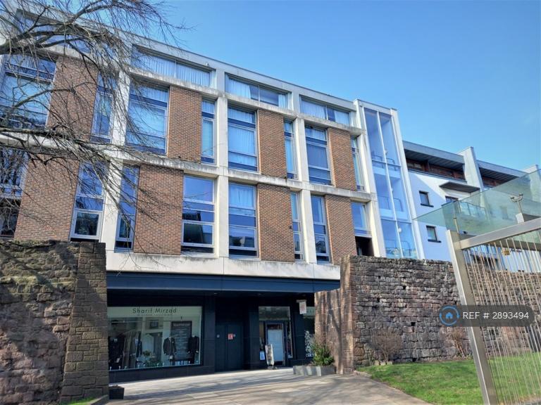 1 bedroom flat in Trinity Apartments, Exeter, EX1 (1 bed) (#2893494)
