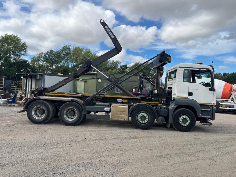 MAN/ ERF TGS 32.360 BOUGHTON HOOK EQUIPMENT