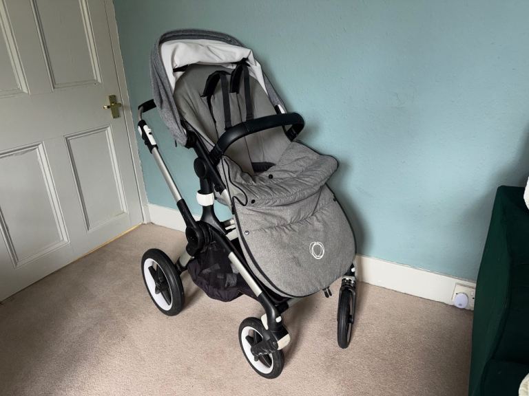 Bugaboo Fox 2 Pram and Carrycot