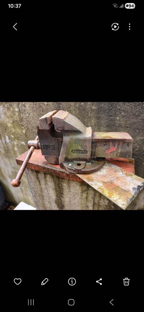 Vintage Bench Vice - No.3