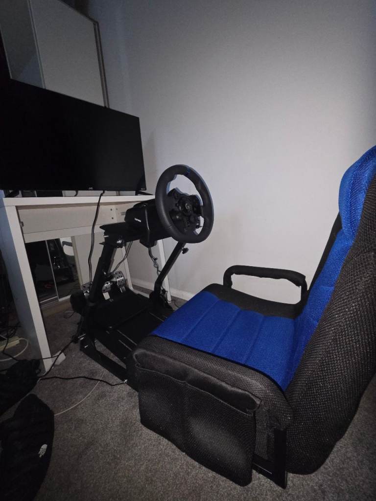 Racing wheel frame and reclining swivel chair 
