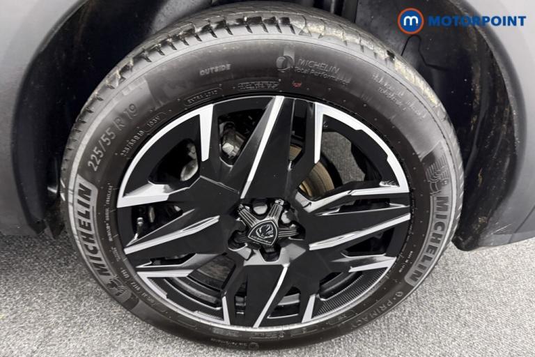 2024 Peugeot 3008 1.2 Hybrid 136 GT 5dr e-DSC6 SUV Petrol Automatic