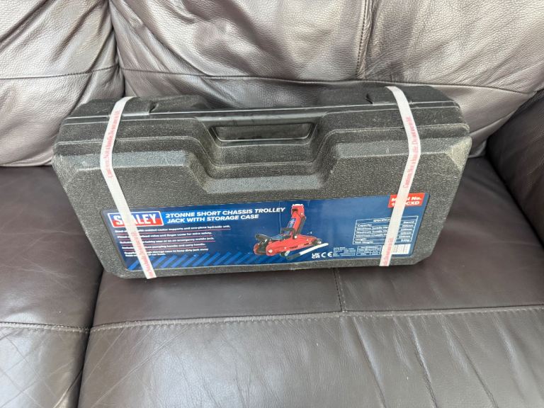 Sealey 2 TONNE SHORT CHASSIS TROLLEY JACK with Storage Case
