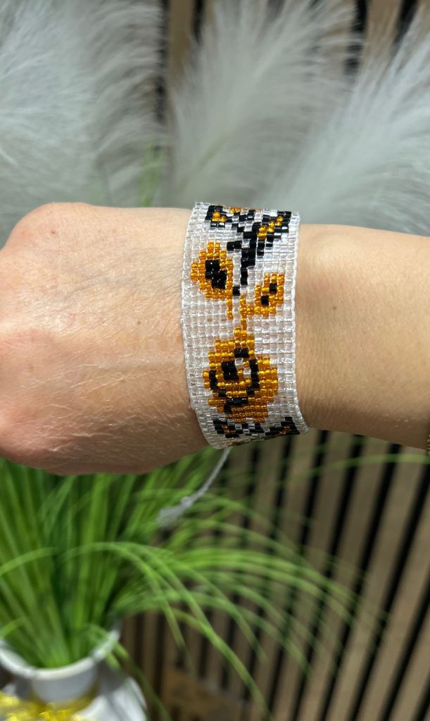 Beaded Loom Bracelet | Floral & Honeybee Design | Woven Seed Bead Cuff