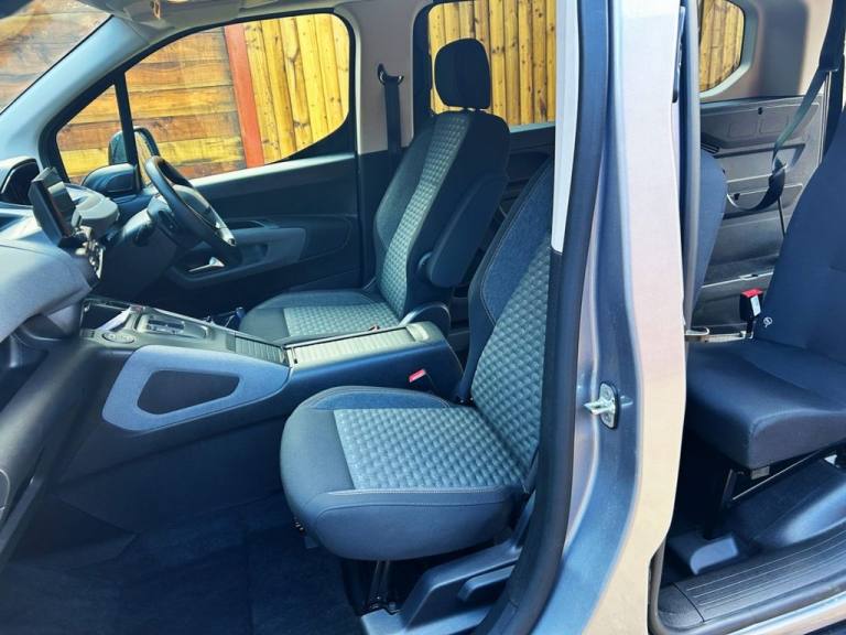 2025 Peugeot Rifter 3 Seat Auto Wheelchair Accessible Disabled Access Vehicle WAV MPV Diesel Auto...