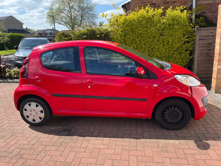 Peugeot, 107, Hatchback, 2014, Manual, 998 (cc), 5 doors
