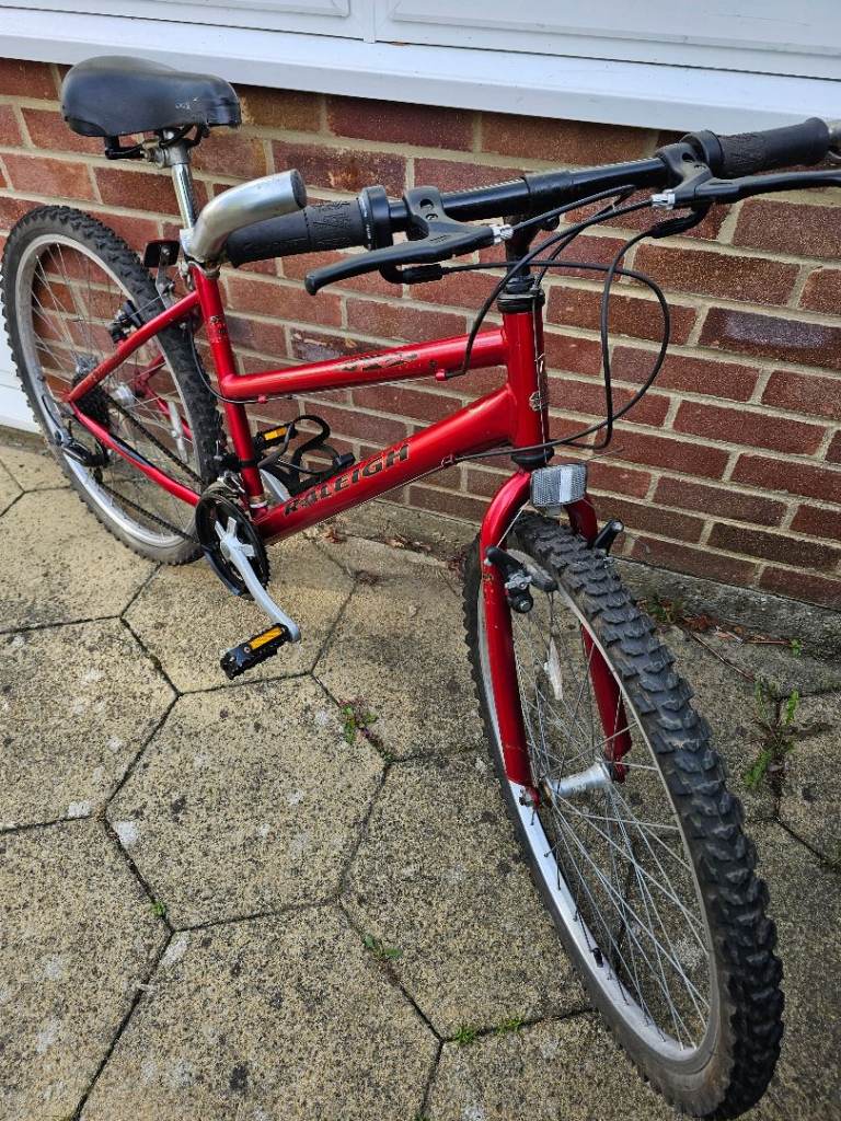 Teens Raleigh Ogre Mountain Bike - Red, Good Condition