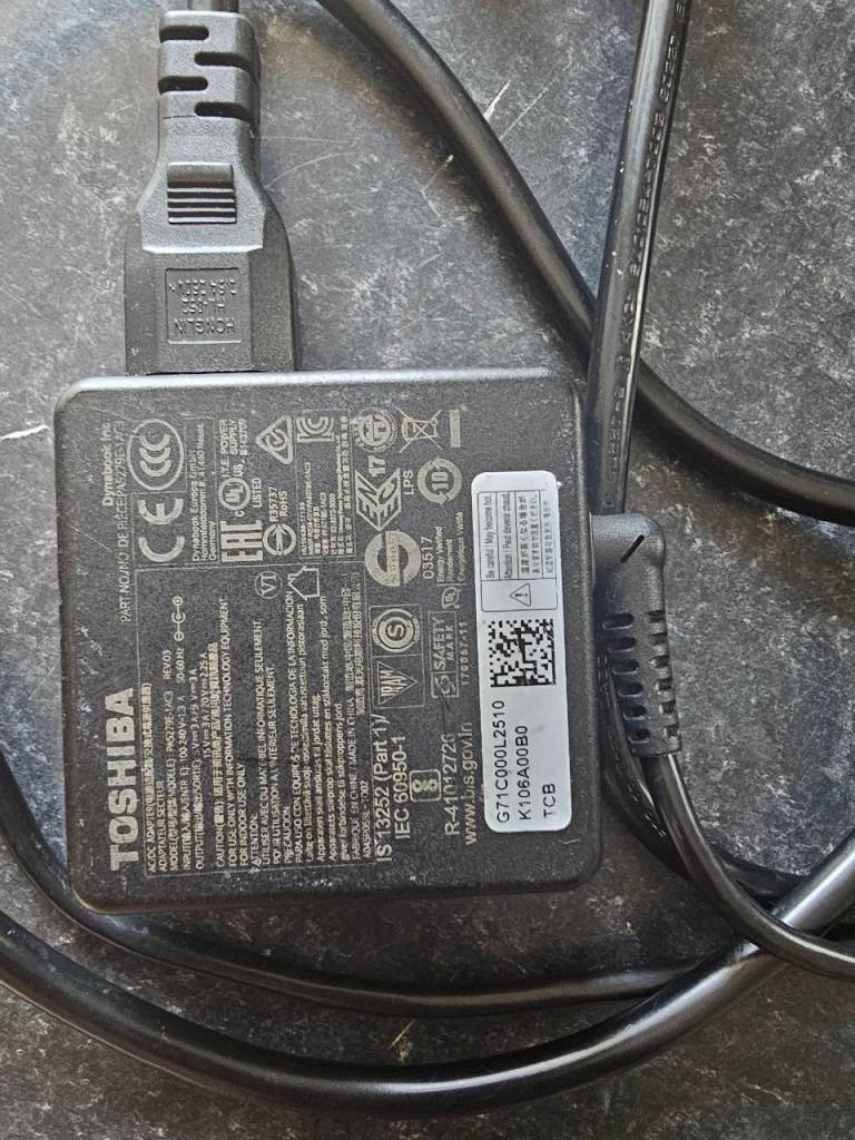 Genuine Toshiba 45W USB-C Laptop Charger & UK Power Cable – Fully Working