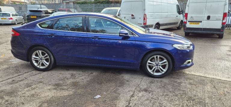 Ford Mondeo 1.0 petrol ecoboost full service history TAX £35 per year 
