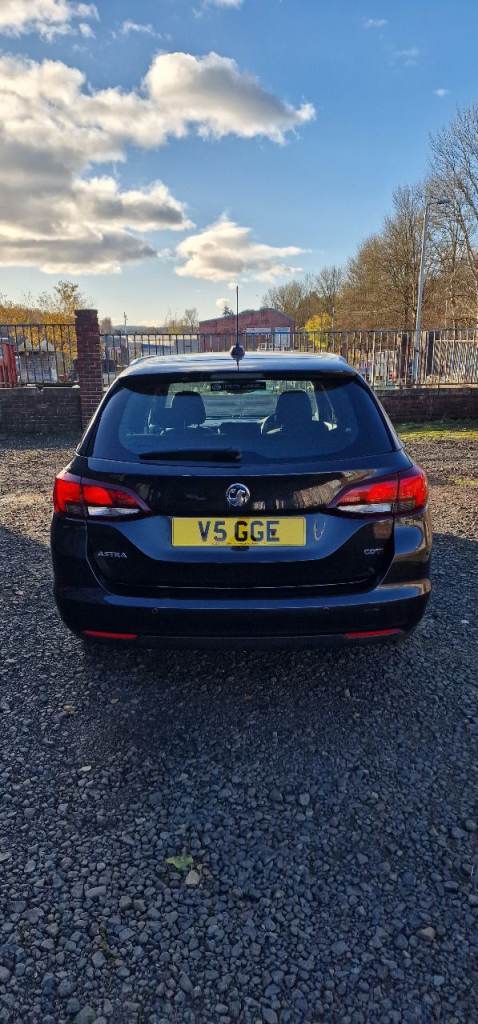 Excellent works car, big boot.