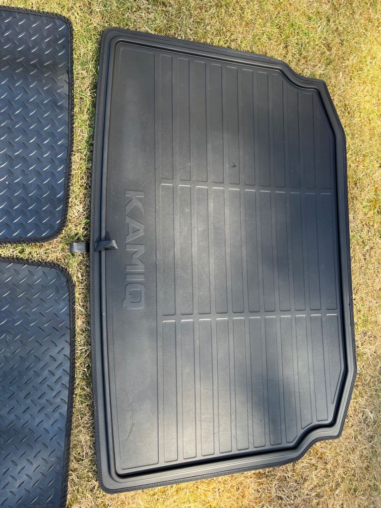Skoda Kamiq (2019 to Present) Car Floor Mats Black Rubber with OE Skoda Boot Liner