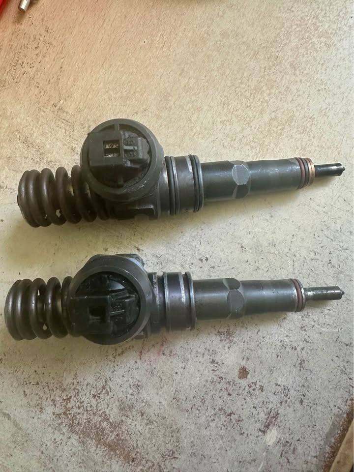 AUDI FUEL INJECTORS £60 EACH