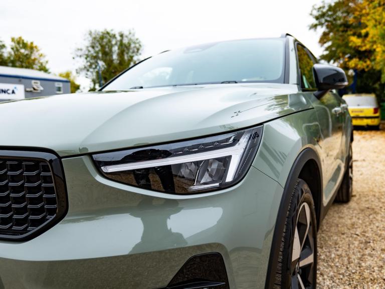 2024 Volvo XC40 2.0 B3 MHEV Plus DCT Auto Euro 6 (s/s) 5dr ESTATE Petrol/Electric Hybrid Automatic