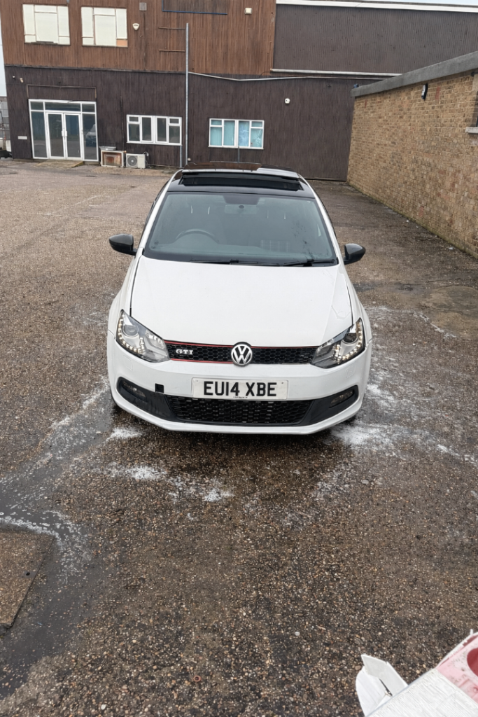 Volkswagen, POLO, Hatchback, 2014, Semi-Auto, 1390 (cc), 5 doors