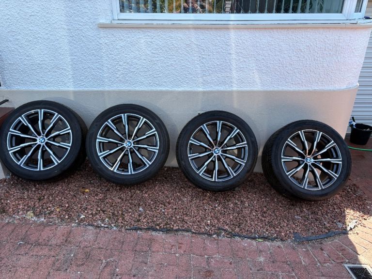 Genuine 20" BMW X5 G05 M Sport alloy wheels - 5x112