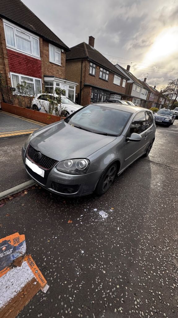 image for Volkswagen, GOLF, Hatchback, 2005, Semi-Auto, 1984 (cc), 3 doors