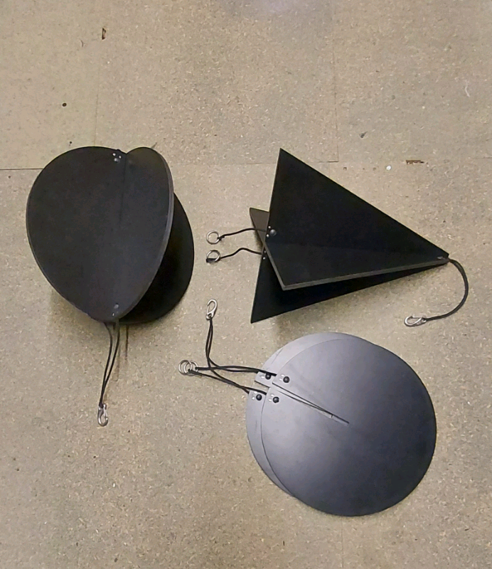 Motorsailing and anchored markers