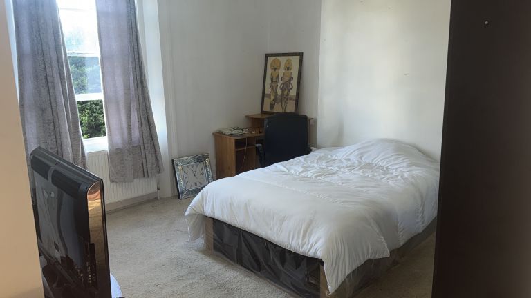 Double room for rent 