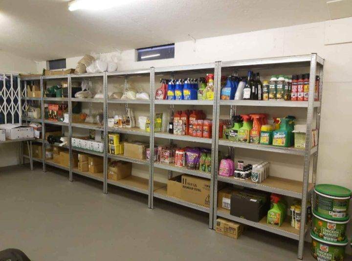 Garage shelving units 