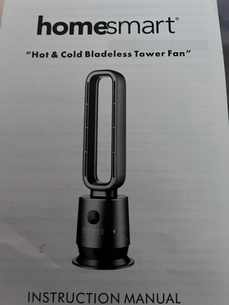 Hot and cold bladeless fan with remote 