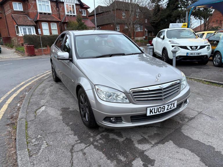 2009 Mercedes-Benz C Class 1.6 C180K BlueEfficiency SE Auto Euro 4 4dr SALOON Petrol Automatic