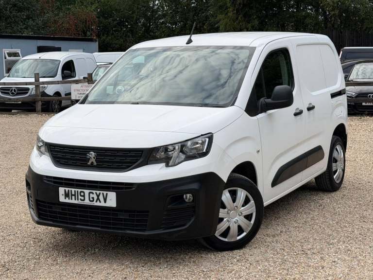 2019 Peugeot Partner 1000 1.5 BlueHDi 100 Professional Van PANEL VAN DIESEL Manual
