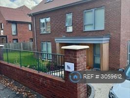 6 bedroom house in Rosebarn Avenue, Exeter, EX4 (6 bed) (#3059612)