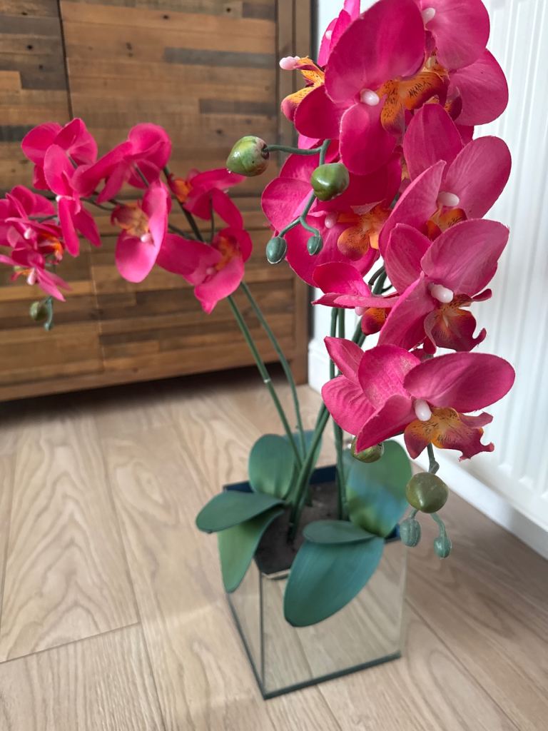 Artificial pink flowers