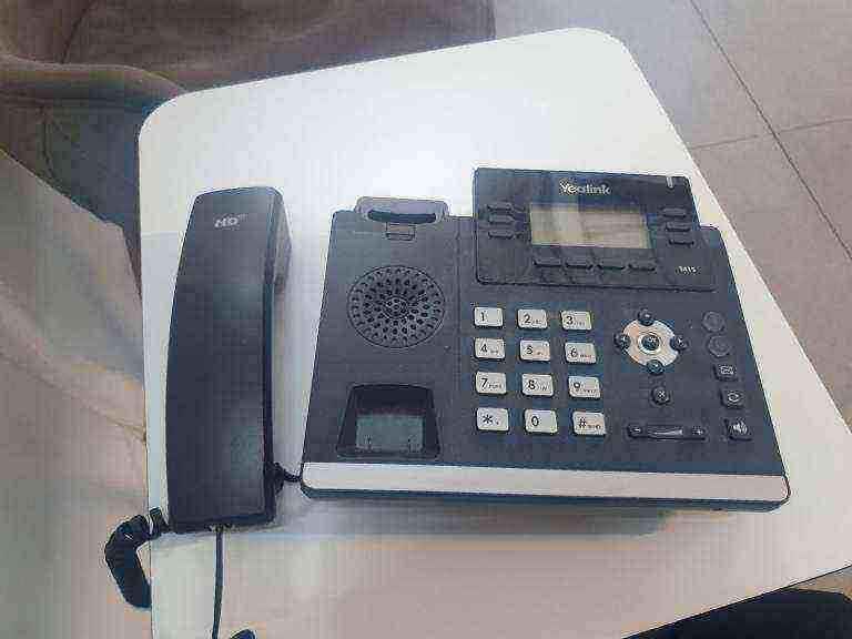 Yealink T41S IP VOIP desk phone telephone communication
