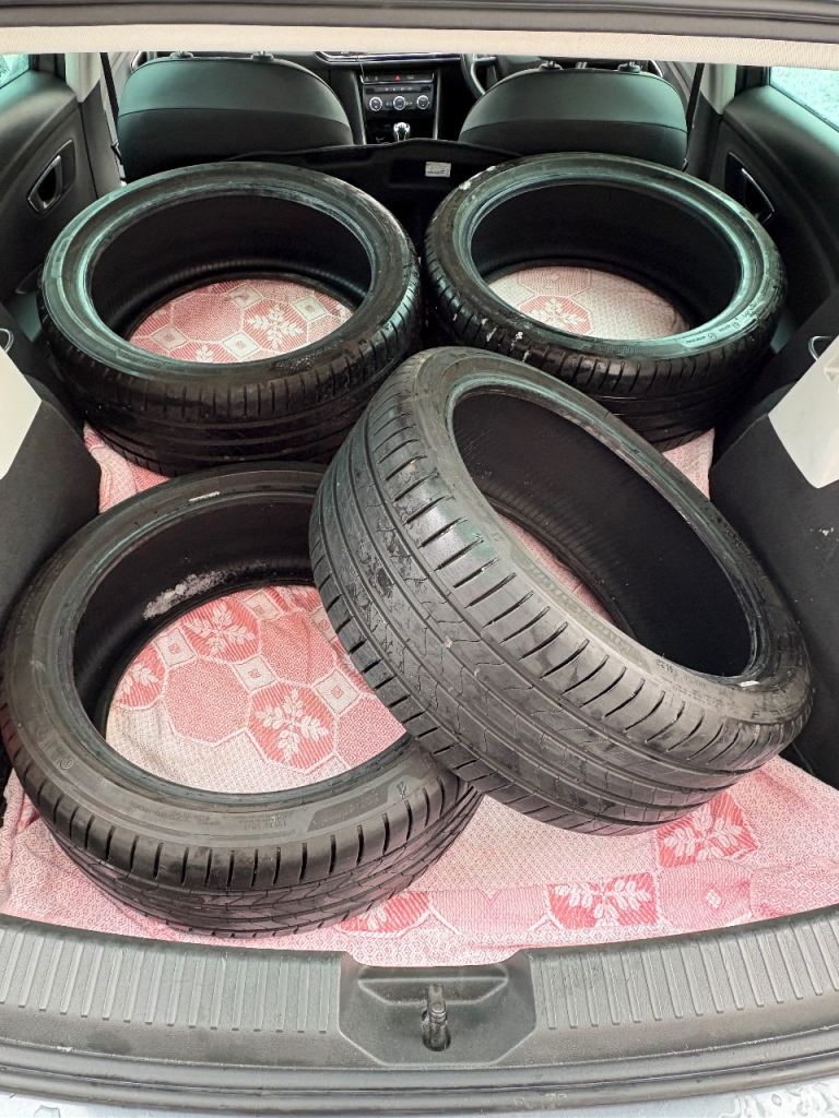 4 x Bridgestone Turanza 6 tyres