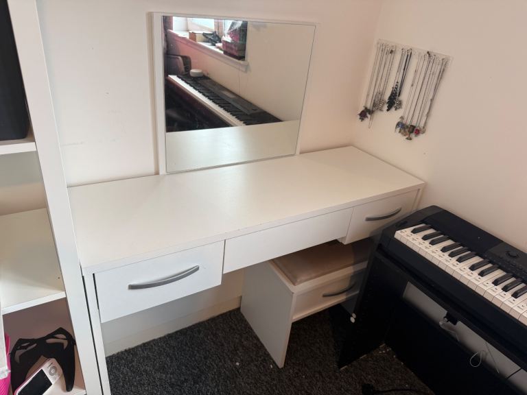 White Dressing Table with Mirror and Stool – Good Condition