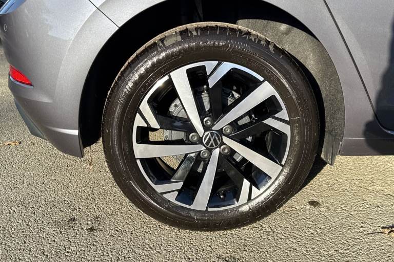 2025 Volkswagen Polo 1.0 TSI Match 5dr DSG | Parking sensors | Rear Camera Hatchback PETROL Autom...