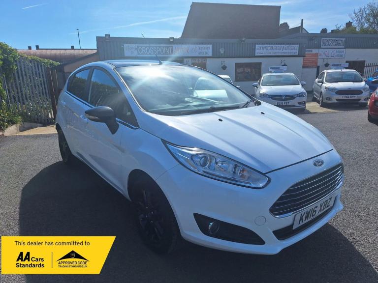 2016 Ford Fiesta 1.25 Zetec White Edition Hatchback 5dr Petrol Manual Euro 6 (82 ps) Hatchback Pe...