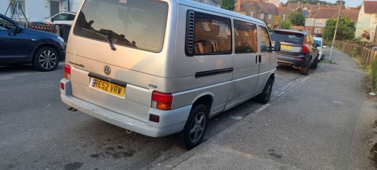 Volkswagen, CARAVELLE TDI LWB, Minibus, 2002, 2461 (cc)