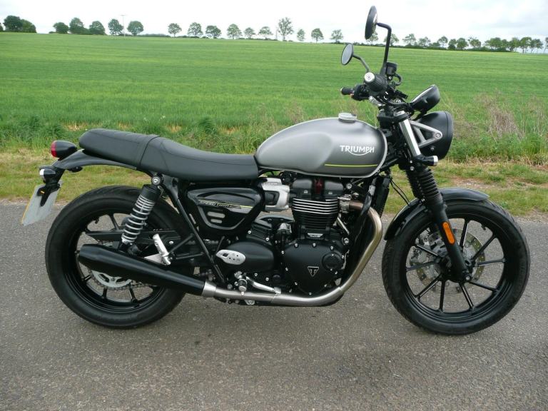 2022 Triumph Speed Twin ABS