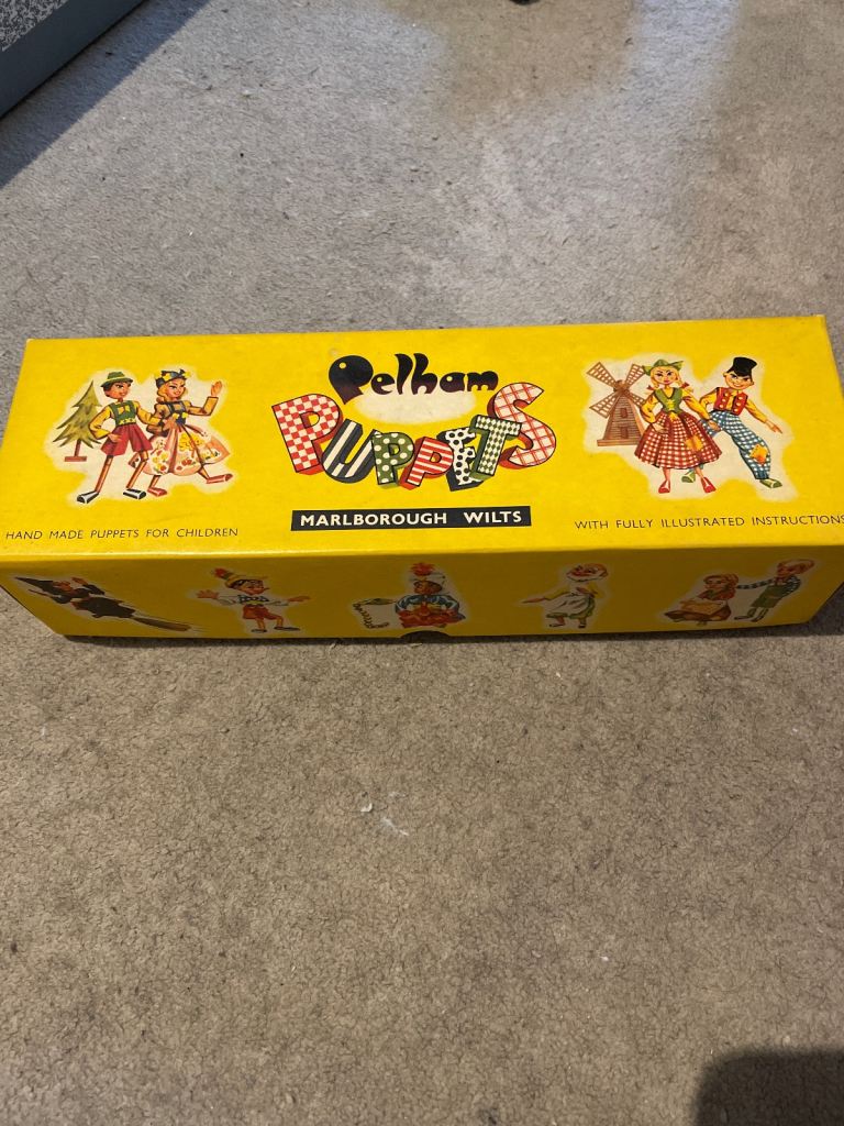 Pelham Puppet “Pinky”