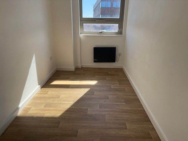 20 x Well-Presented 2-Bedroom Flats in Luton Town Centre – from £1050 