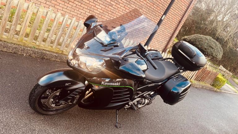 Kawasaki, GTR, 2015, 1352 (cc)