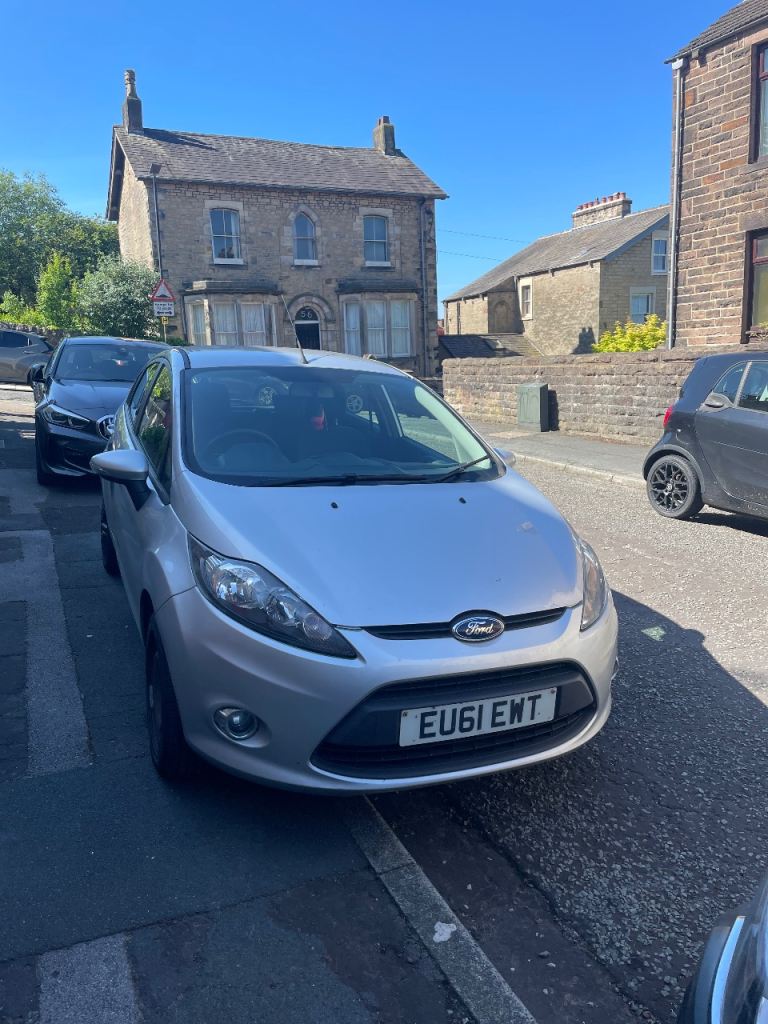 Ford, FIESTA, Hatchback, 2011, Manual, 1399 (cc), 5 doors