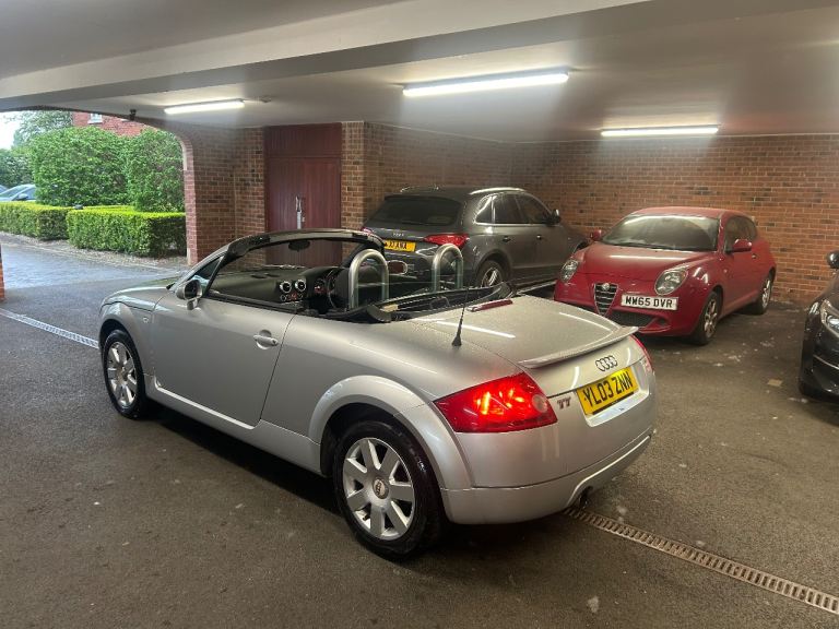 AUDI TT 1.8 TURBO V20 ROADSTER LOW MILEAGE ULEZ COMPLIANT 