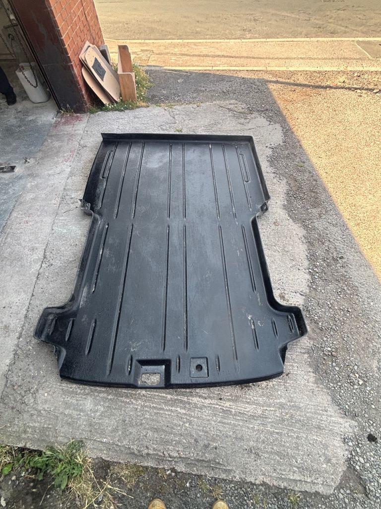 Transit Custom Floor Tray