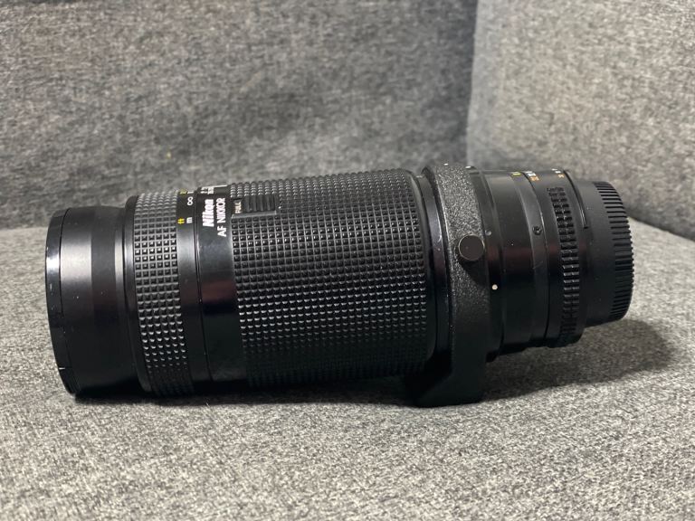 Nikon nikkor AF 75-300 1:4.5-5.6 black camera lens f mount great condition photography 