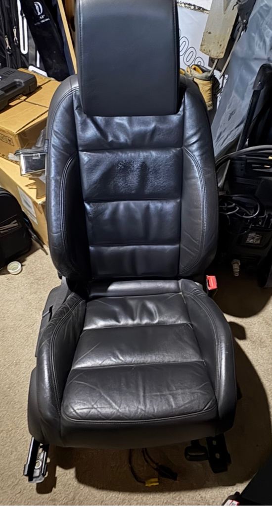 VW Golf Black Interior Seat GT Heated Leather Seat 5 door