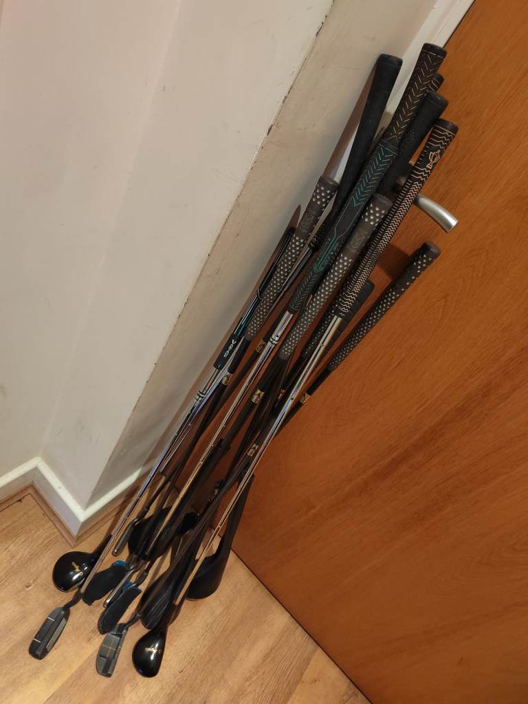 GOLF CLUBS 11 PCs with BALL RETRIEVER 