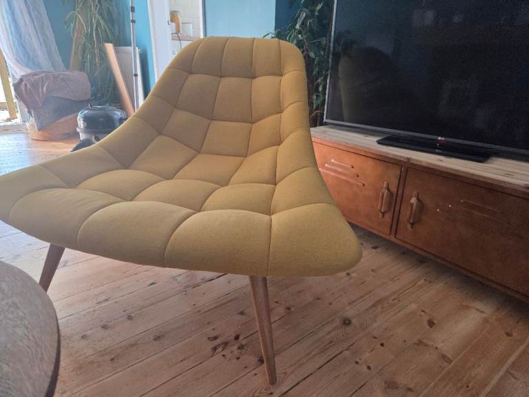 MaDE ellow Fabric Accent Chair with Wooden Legs – Good Condition