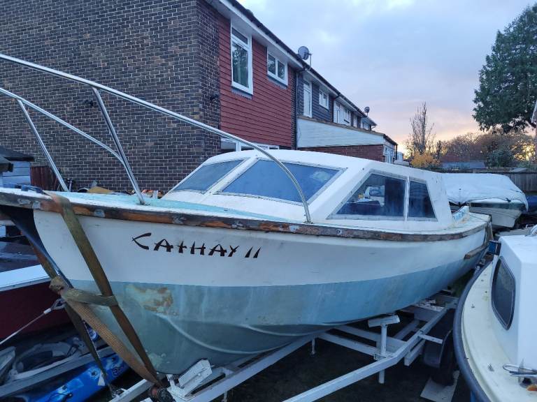 **FREE BOAT PROJECT** Optional trailer